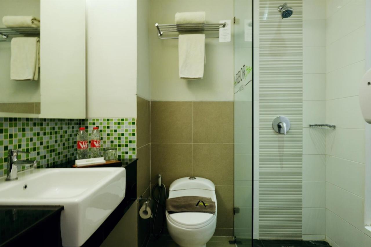 Arbor Biz Hotel Макасар Екстер'єр фото
